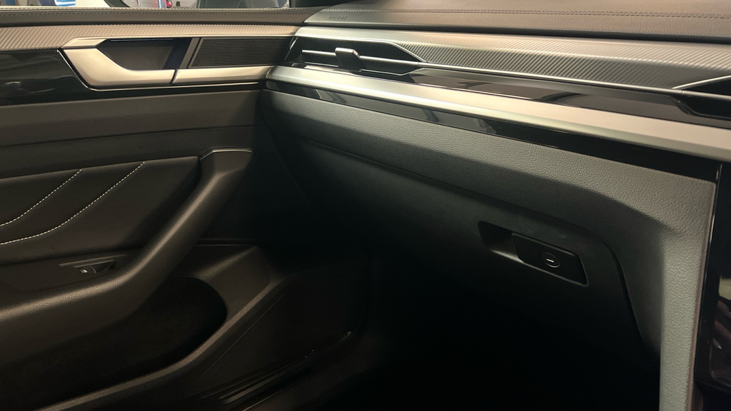 Volkswagen Arteon Shooting Brake R-line 2.0 Tdi 200Ps 7-Speed Dsg 5 Grey #22