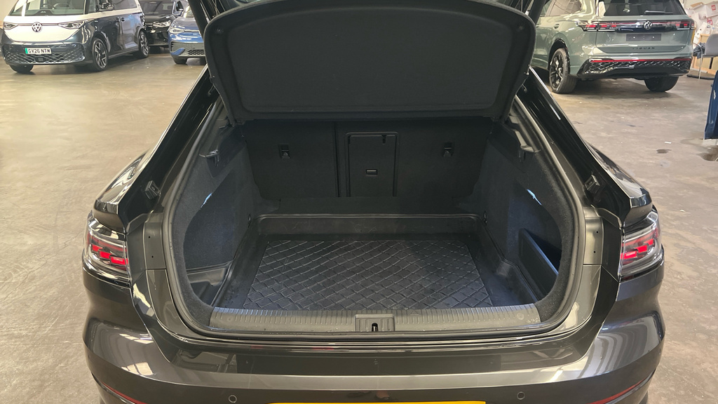 Volkswagen Arteon Shooting Brake R-line 2.0 Tdi 200Ps 7-Speed Dsg 5 Grey #15