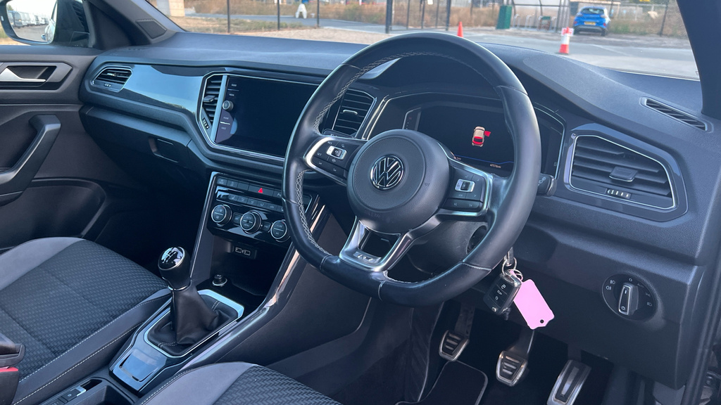Volkswagen T-Roc 1.6 Tdi R-line Euro 6 Ss White #9