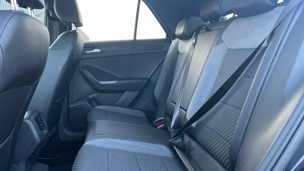Volkswagen T-Roc 1.6 Tdi R-line Euro 6 Ss White #14