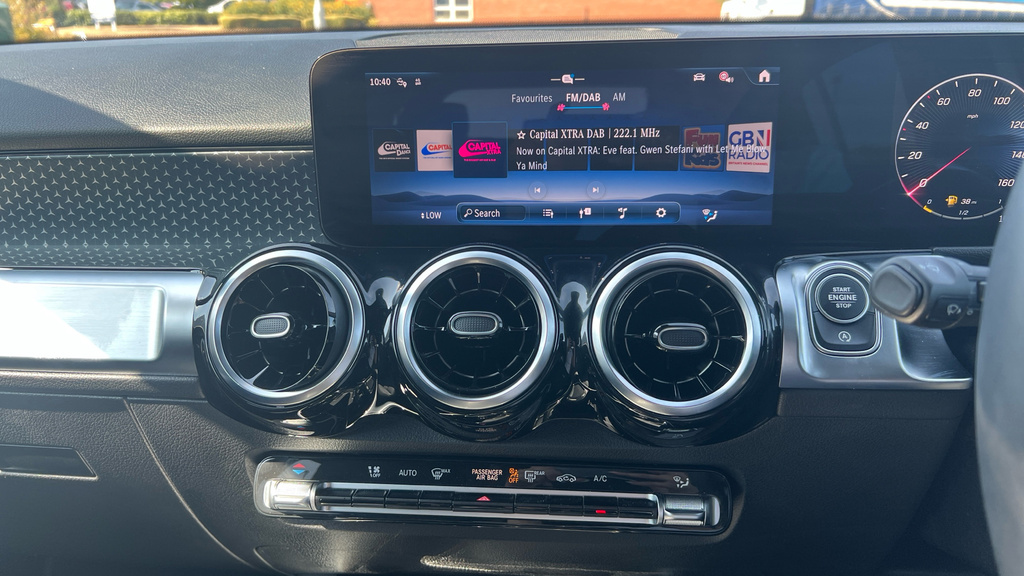 Mercedes-Benz GLB Class Amg Line Premium Plus Grey #12