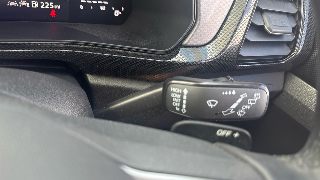Volkswagen T-Cross 1.5 Tsi R-line Dsg Silver #35