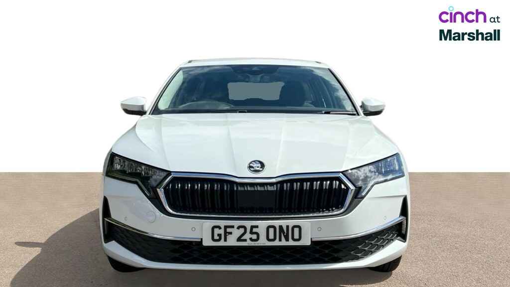 Skoda Octavia 1.5 Tsi 150 Sportline Estate White #9