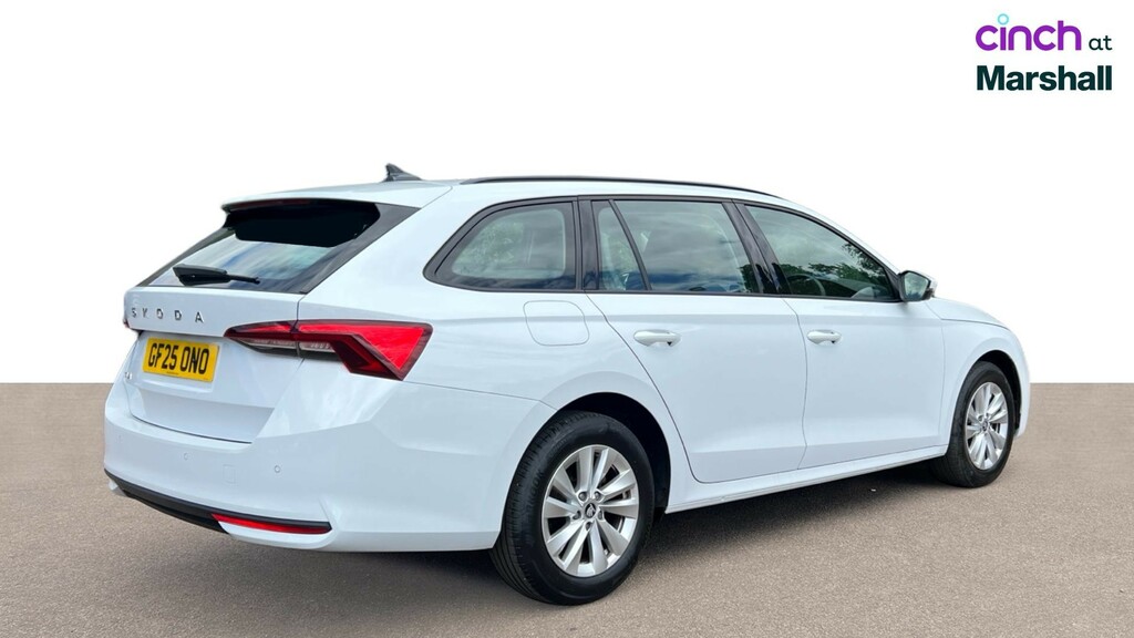 Skoda Octavia 1.5 Tsi 150 Sportline Estate White #3