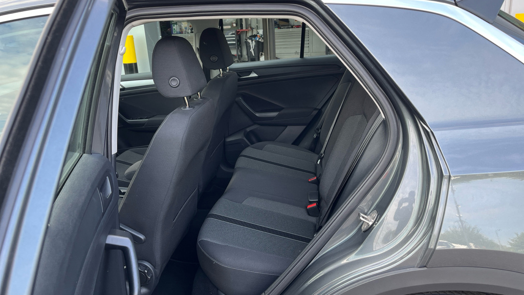 Volkswagen T-Roc 1.0 Tsi Life Suv 110 Ps Grey #14