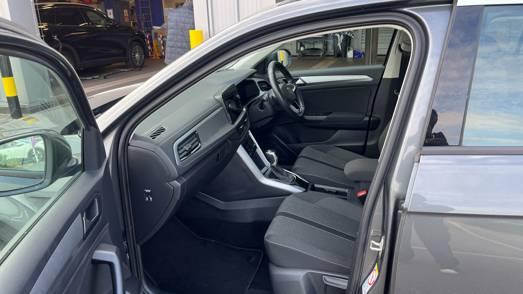Volkswagen T-Roc 1.0 Tsi Life Suv 110 Ps Grey #10