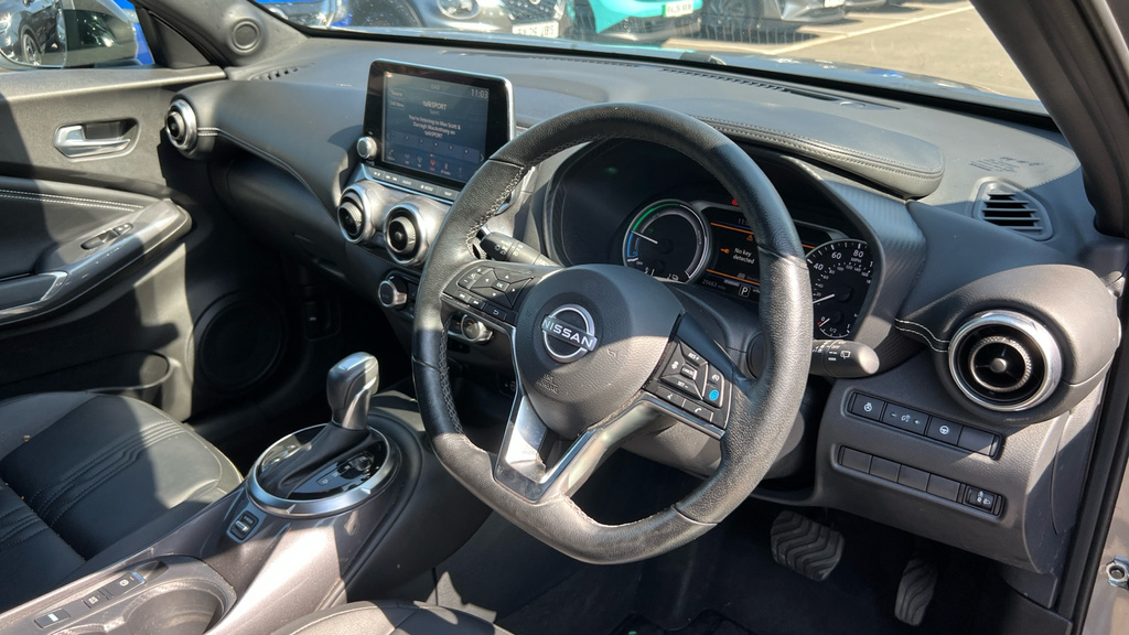 Nissan Juke 1.0 Dig-t N-connecta Suv Dct Euro Black #9