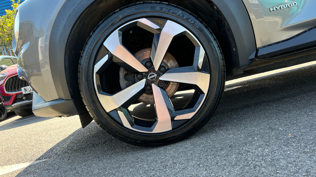Nissan Juke 1.0 Dig-t N-connecta Suv Dct Euro Black #20