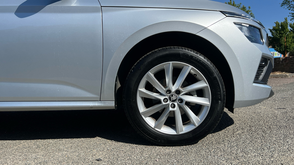 Skoda Kamiq 1.5 Tsi Monte Carlo Edition Dsg Blue #23