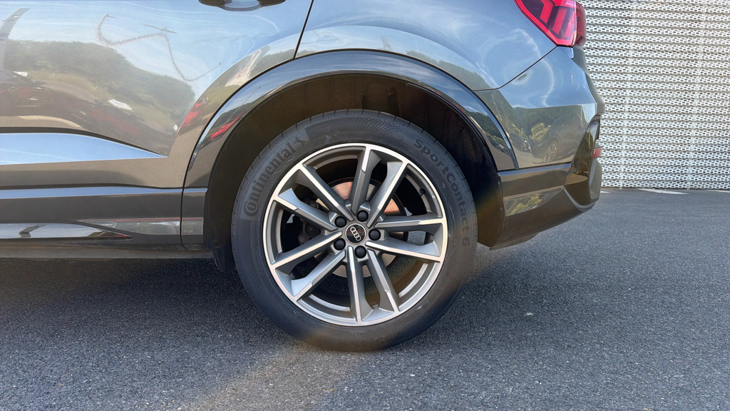 Audi Q3 Sport 35 Tfsi 150 Ps S Tronic White #22