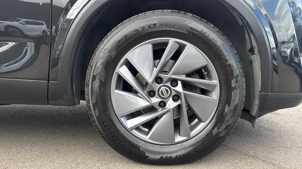 Nissan Qashqai 1.3 Dig-t Mh 158 Tekna Xtronic Black #25