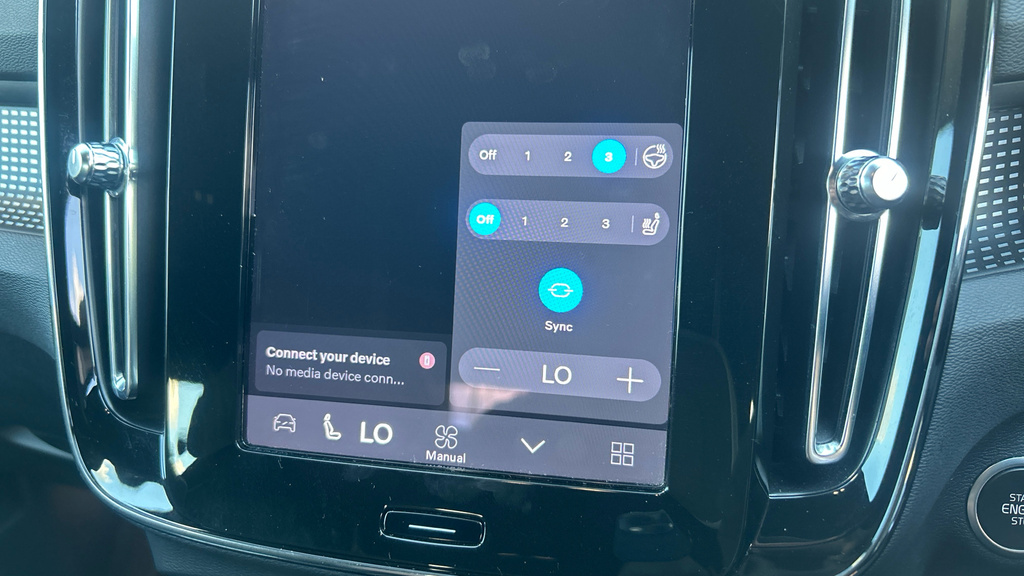 Volvo XC40 Recharge Ultimate, T5 Plug-in Hybrid, Black #32