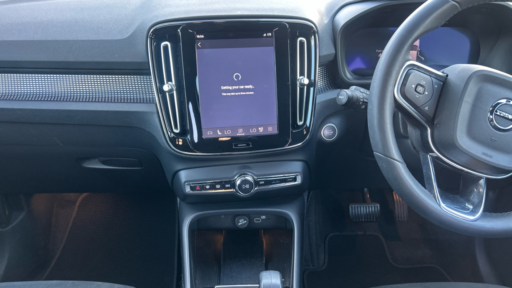Volvo XC40 Recharge Ultimate, T5 Plug-in Hybrid, Black #12