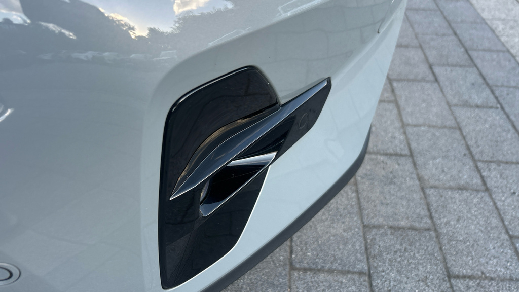 Volvo XC40 Recharge Ultimate, T5 Plug-in Hybrid, Black #23
