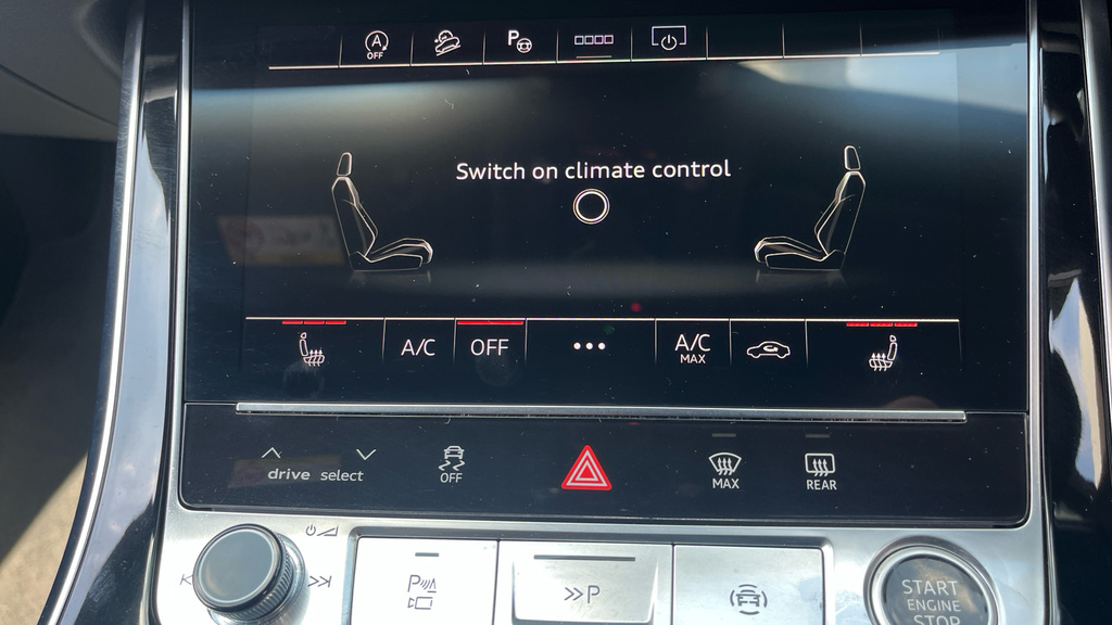 Audi Q8 55 Tfsi Quattro S Line Tiptron Comfortsound Black #43