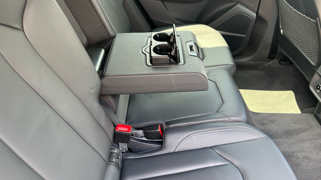 Audi Q8 55 Tfsi Quattro S Line Tiptron Comfortsound Black #47