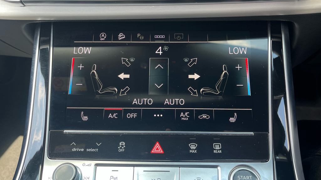 Audi Q8 55 Tfsi Quattro S Line Tiptron Comfortsound Black #51