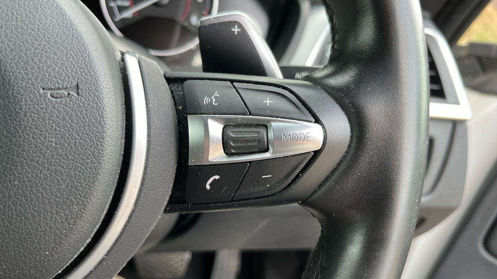 BMW 4 Series 440I M Sport Professional Media  #23