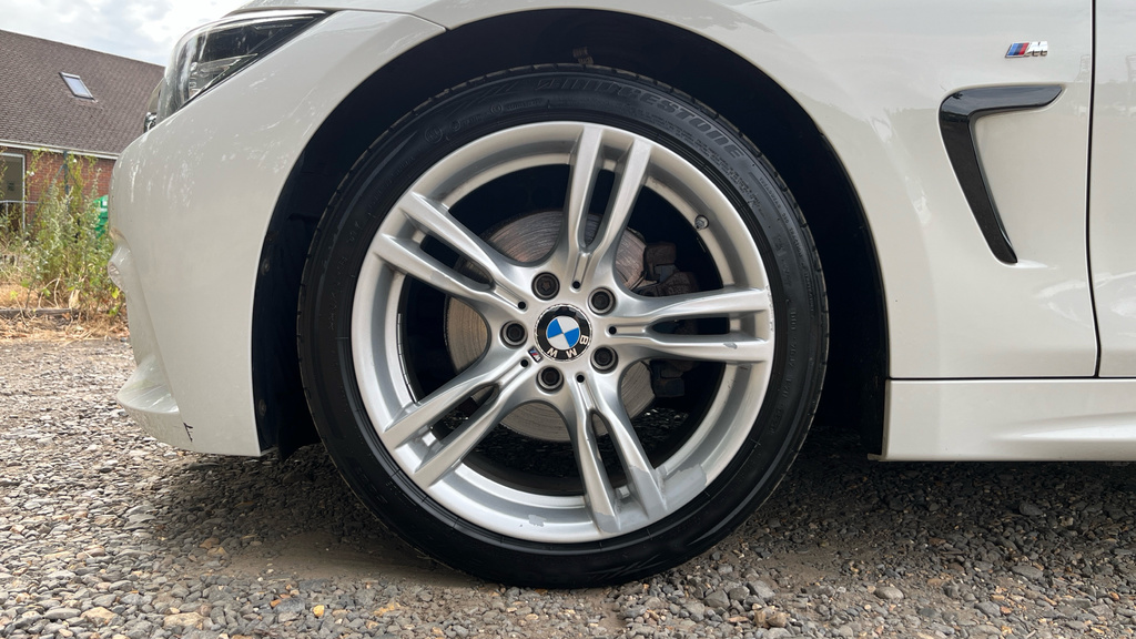 BMW 4 Series 440I M Sport Professional Media  #17