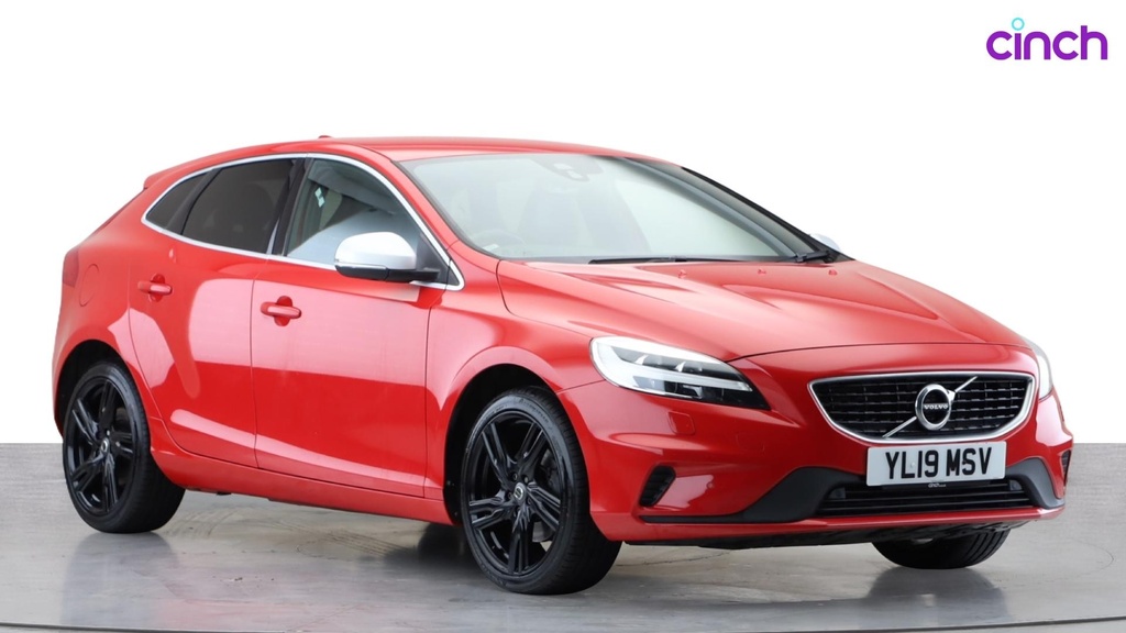 Volvo V40 T2 Momentum Rear Camera, Cruise, Nav, Heat Black #1