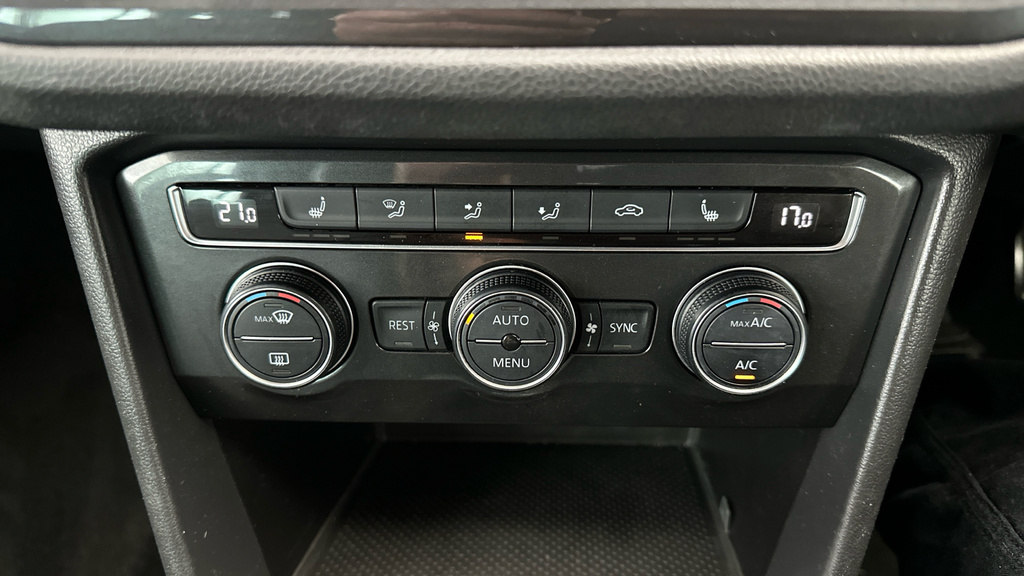 Volkswagen Tiguan 1.4 Tsi 125 Se Nav Black #13