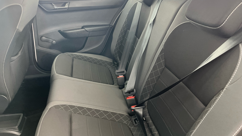 Skoda Fabia 2019 1.0 Tsi Monte Carlo 110Ps Ss 5-Dr Estate Black #21