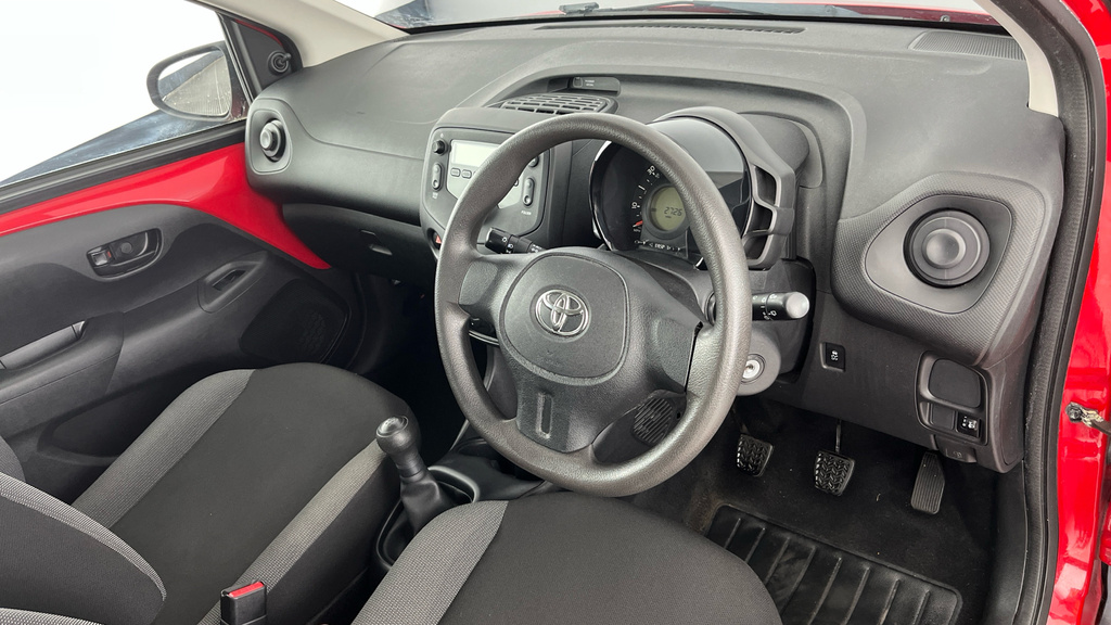 Toyota Aygo X 1.0 Vvt-i X-cite X-shift Euro 6 Yellow #9