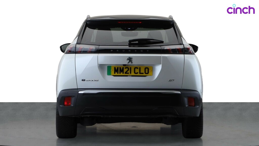 Peugeot e-2008 50Kwh Gt Premium Suv 136 Ps #6