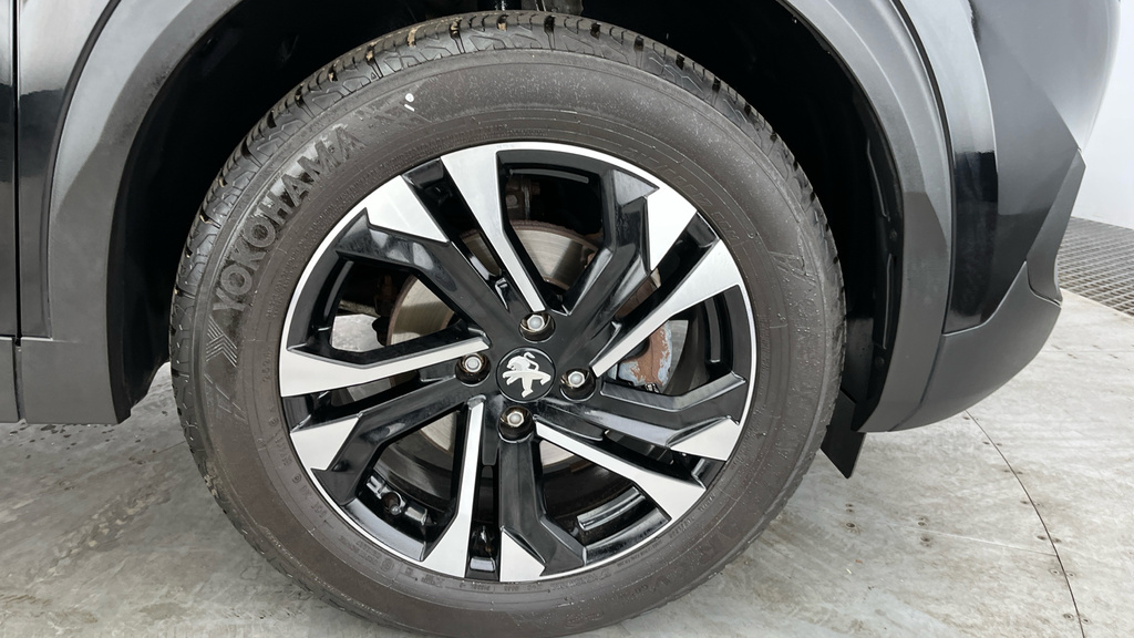 Peugeot 2008 1.2 Puretech 130 Gt Estate Black #29
