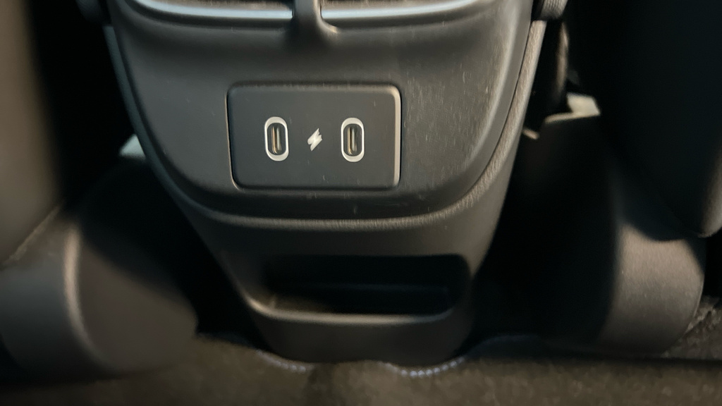 Hyundai Ioniq 6 Ultimate Saloon Blue #49