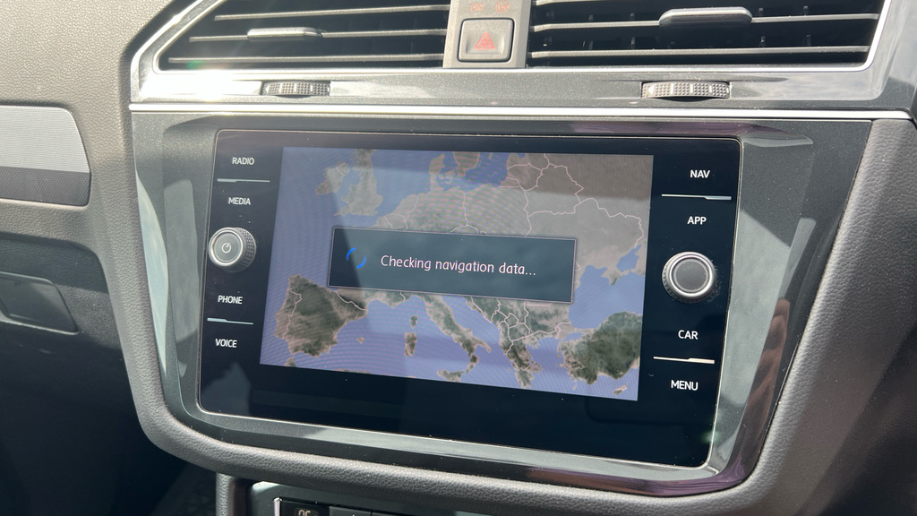 Volkswagen Tiguan 2.0 Tdi 150 Match Grey #25