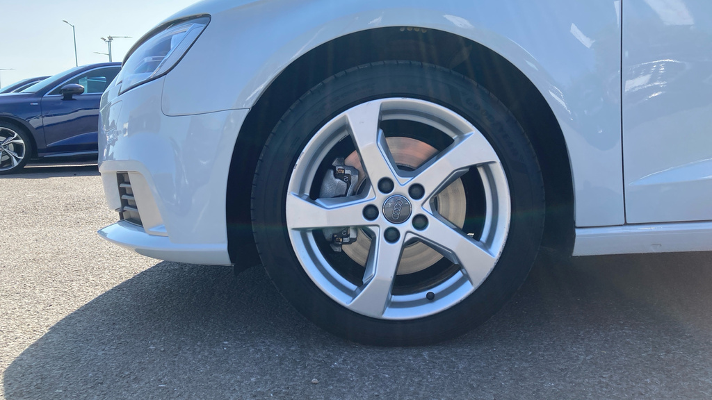 Audi A3 2.0 Tfsi Quattro Sport S Tronic 19 Alloys Inc  #20
