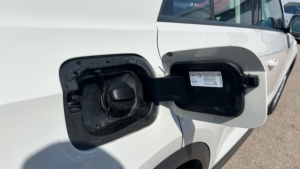 Volkswagen T-Roc 1.5 Tsi Life Dsg Silver #32