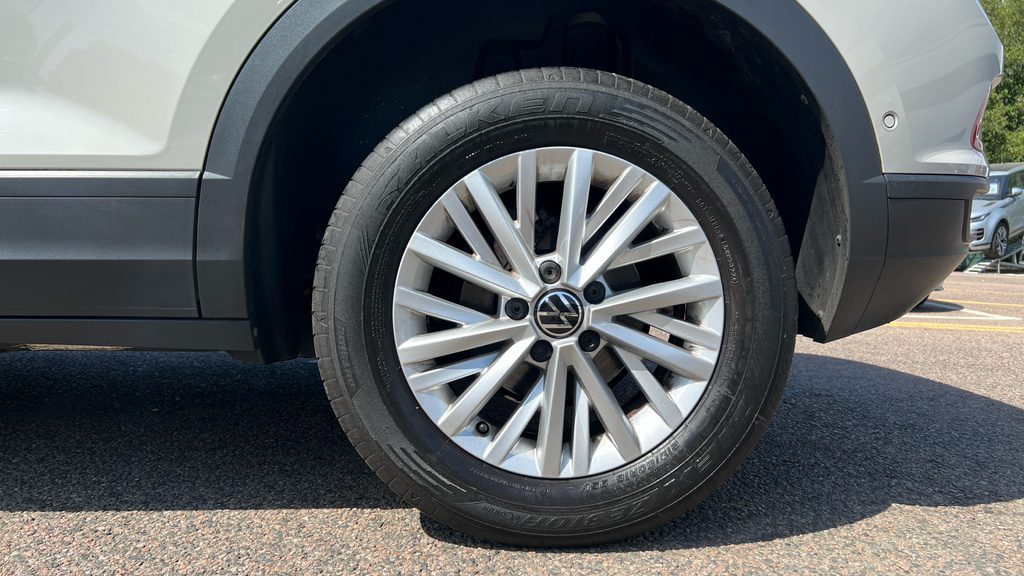 Volkswagen T-Roc 1.5 Tsi Life Dsg Silver #22