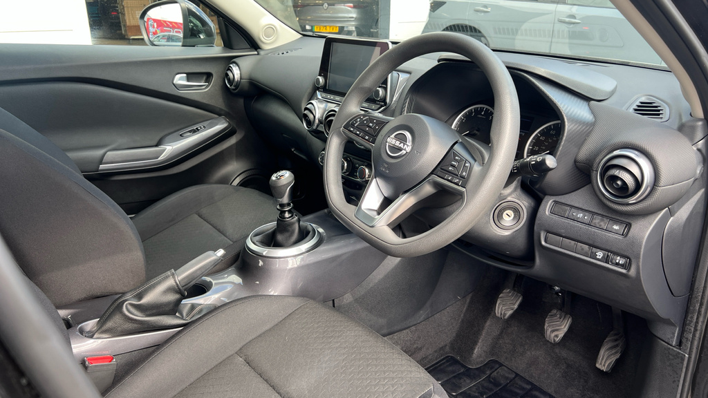 Nissan Juke 1.0 Dig-t Tekna Suv Euro 6 Ss Grey #9