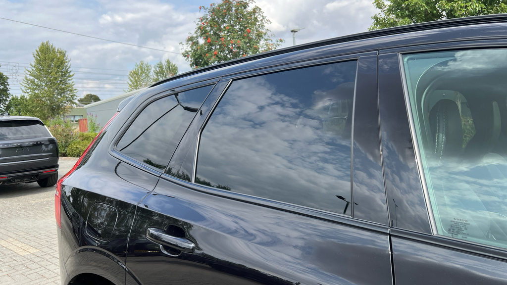 Volvo XC60 Estate 2.0 B5p 250 R Design Awd Geartronic Silver #9