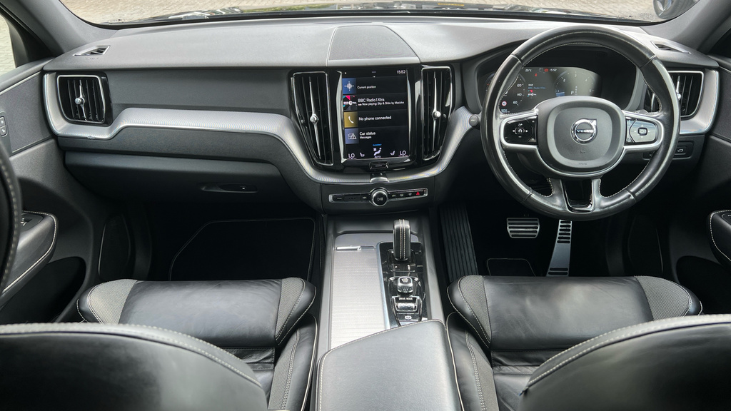 Volvo XC60 Estate 2.0 B5p 250 R Design Awd Geartronic Silver #18