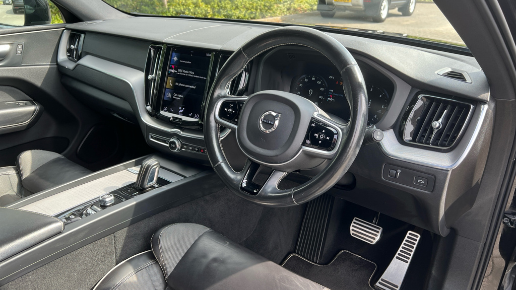 Volvo XC60 Estate 2.0 B5p 250 R Design Awd Geartronic Silver #12