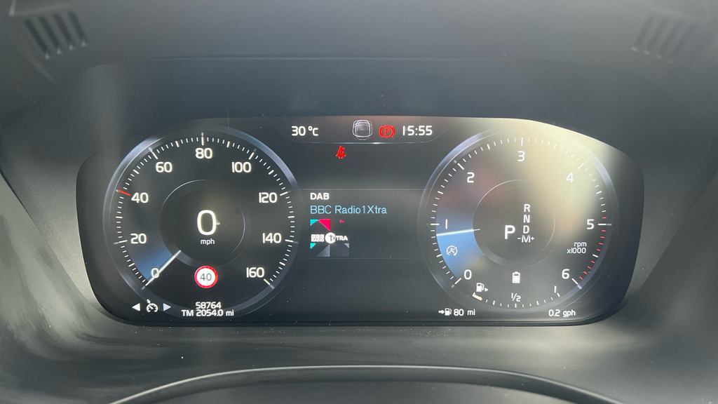 Volvo XC60 Estate 2.0 B5p 250 R Design Awd Geartronic Silver #28