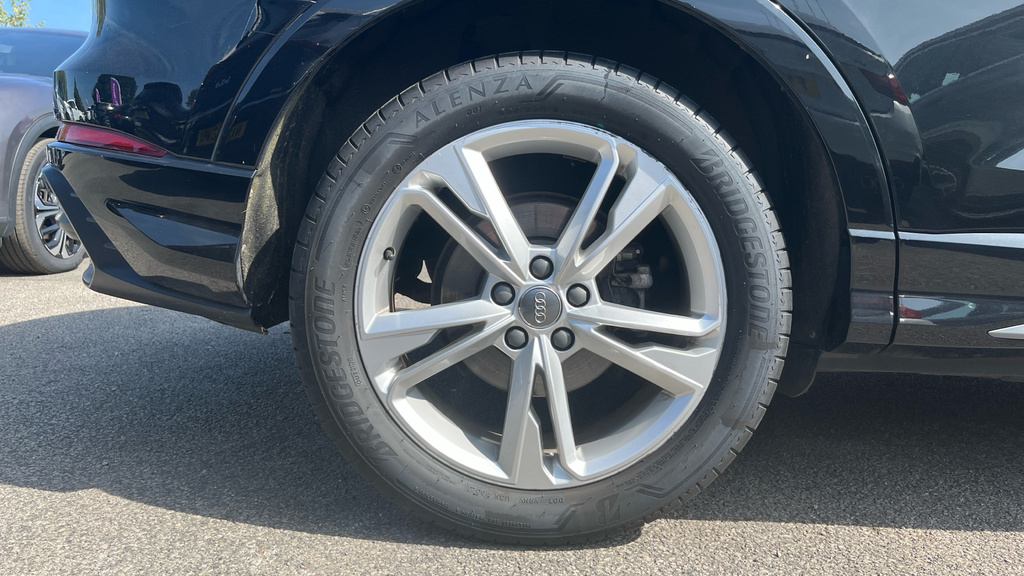 Audi Q3 1.5 Tfsi 35 S Line Suv S Tronic 150 P Blue #19