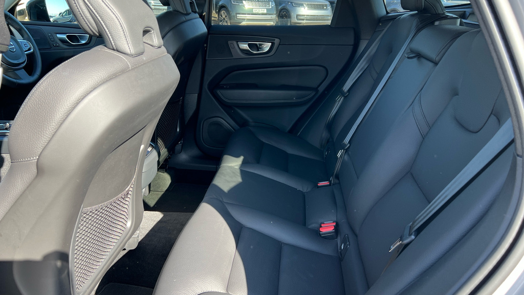Volvo XC60 2.0H T6 Recharge 18.8Kwh Plus Awd Euro 6 Ss Black #14