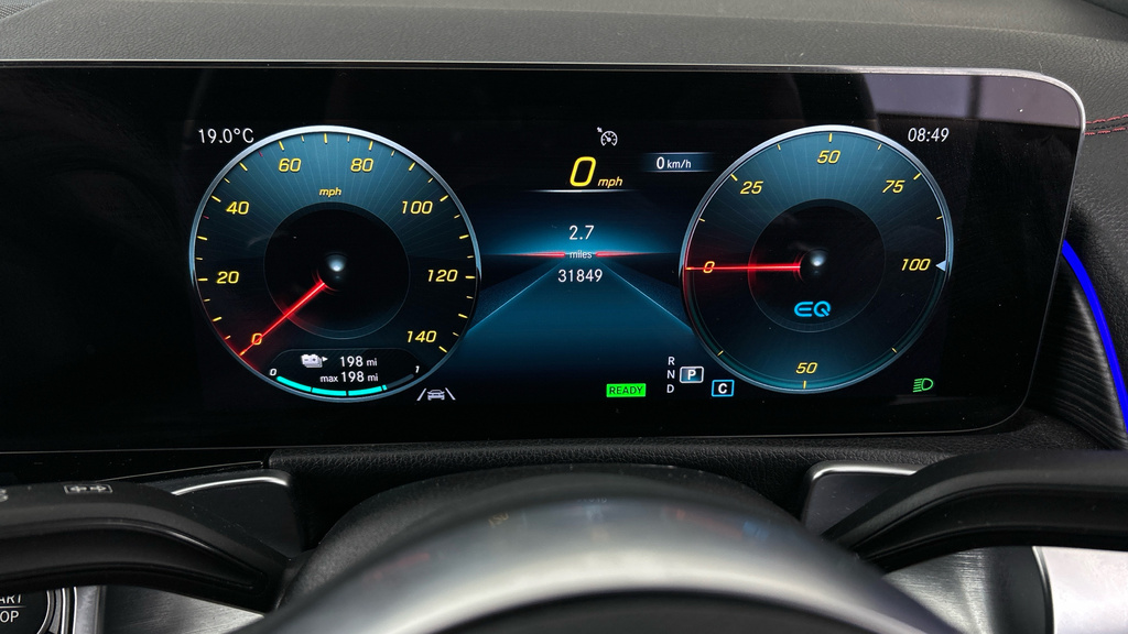 Mercedes-Benz EQB 300 4M 168Kw Amg Line Premium Grey #21