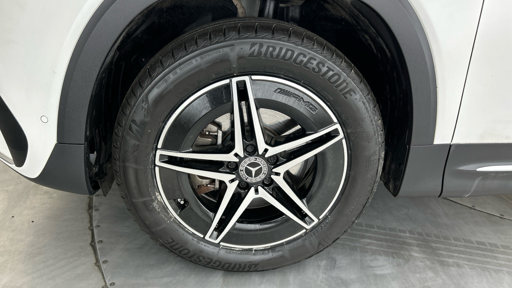 Mercedes-Benz EQB 300 4M 168Kw Amg Line Premium Grey #25
