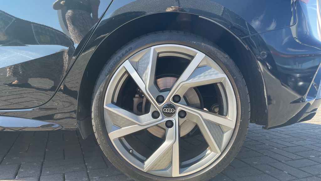 Audi A3 1.5 Tfsie Sport Sportback Plug-in Hybri Grey #19