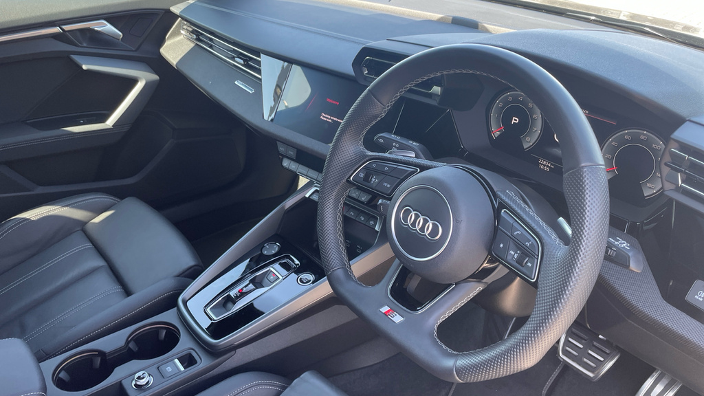 Audi A3 1.5 Tfsie Sport Sportback Plug-in Hybri Grey #9
