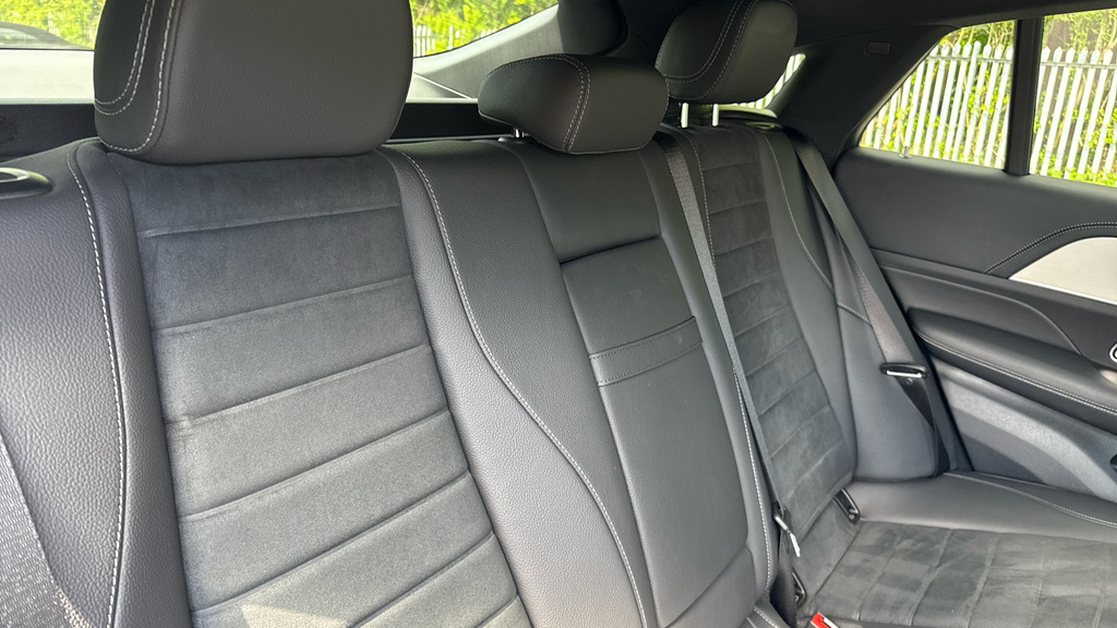 Mercedes-Benz GLE Coupe Gle 450D 4Matic Amg Line Premium 9G-tronic Silver #28