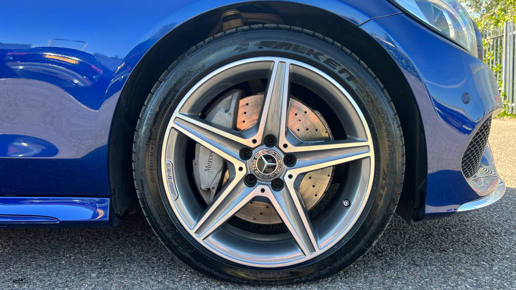 Mercedes-Benz C Class 2.1 C220d Amg Line Premium Estate G-t Black #29