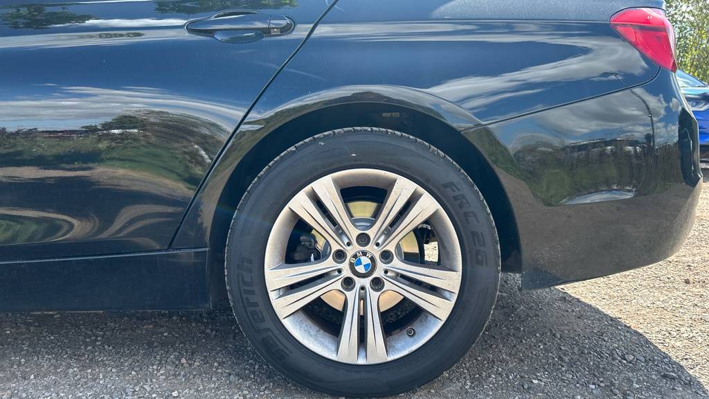 BMW 3 Series 2.0 320I M Sport Shadow Edition Saloon Silver #17