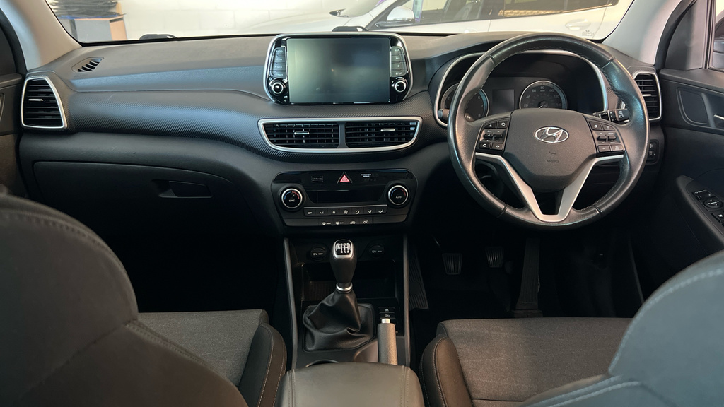 Hyundai Tucson 1.6 T-gdi Se Connect Euro 6 Ss Red #13