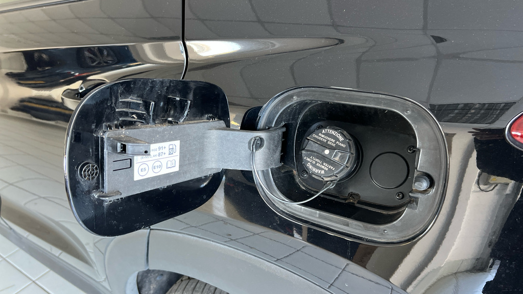 Hyundai Tucson 1.6 T-gdi Se Connect Euro 6 Ss Red #27